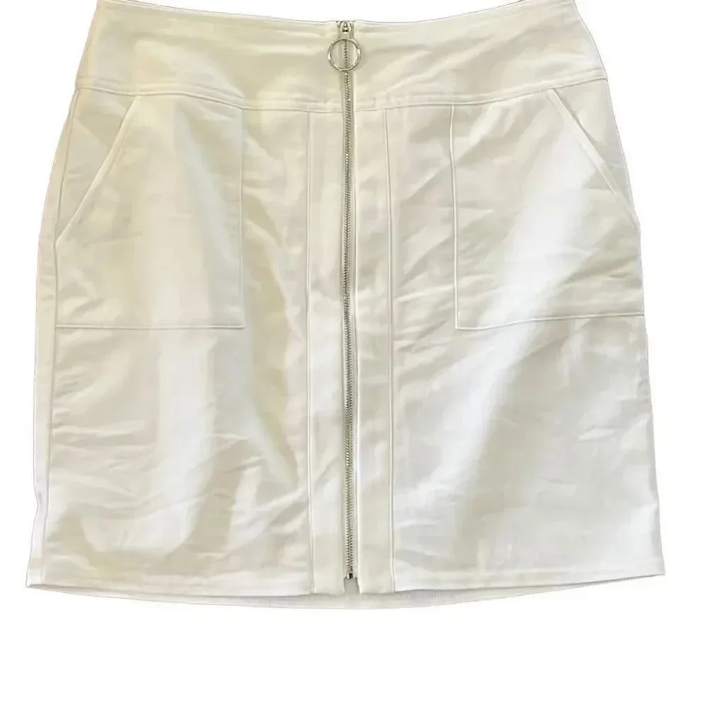 INC stretch white zip front skirt, size medium like new